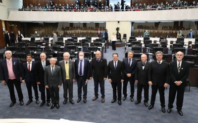 Presidente do Pró Paraná participa de lançamento da Frente Parlamentar de Engenharia na Alep